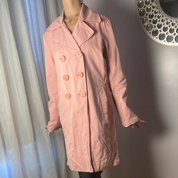 Pink Light Coat - Picture 4 of 8